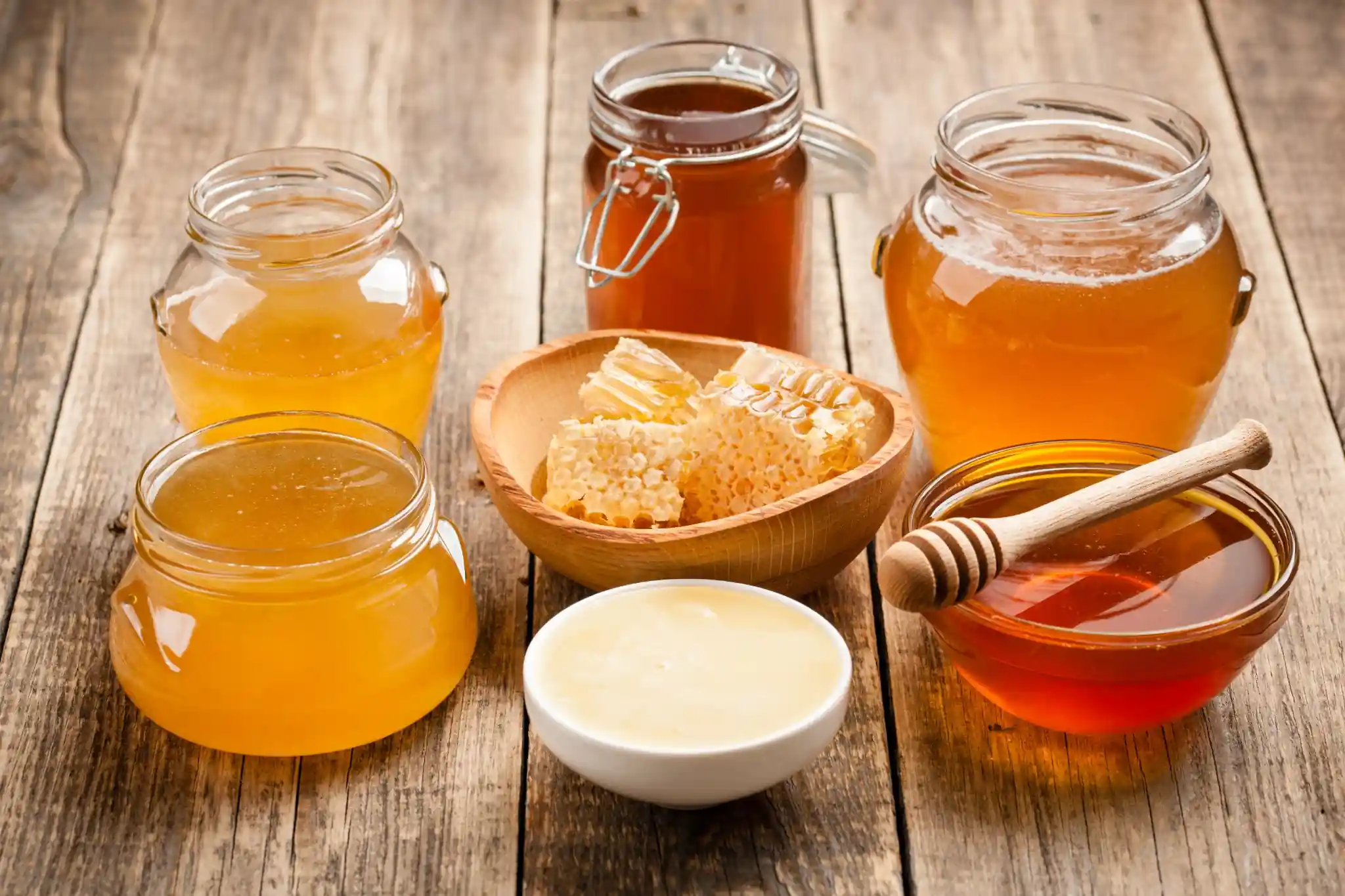 Top 5 Honey Brands in Pakistan (Best for Winters)