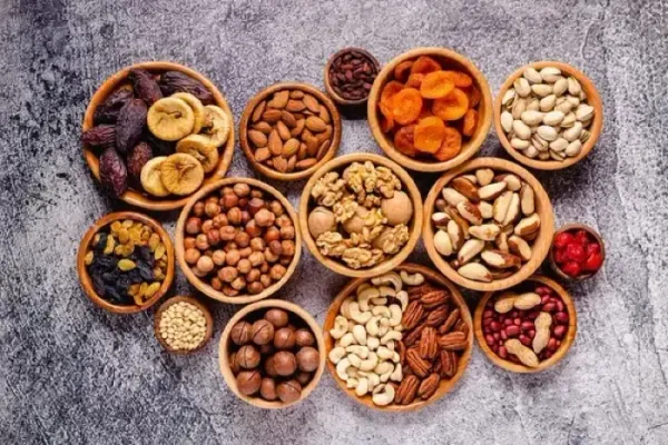 Top 10 Dry Fruits in Pakistan to Boost Immunity in Winter