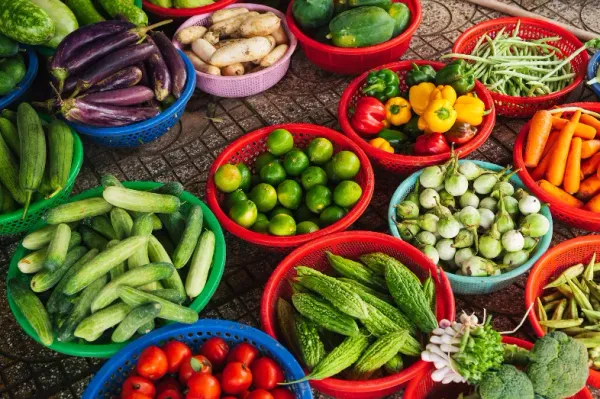 Top 10 Vegetables You Should Buy Fresh in Pakistani Winters
