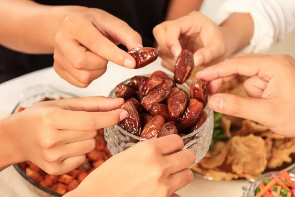 20 Easy Iftar Dishes for Ramadan in Pakistan